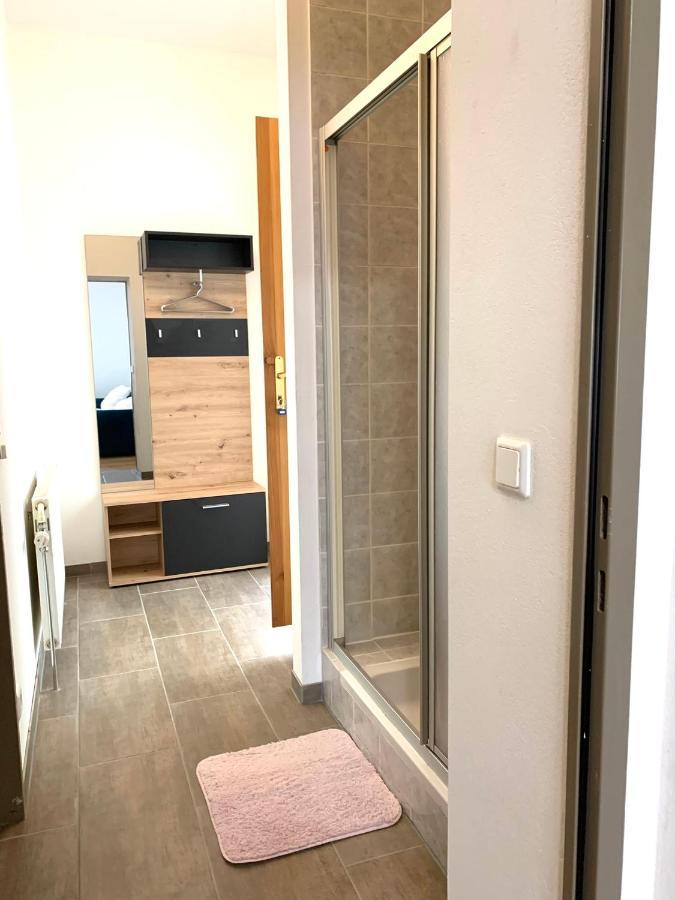 Air-Conditioned, Quiet Apartment - Center Of Sankt Poelten - Smart Tv Екстериор снимка